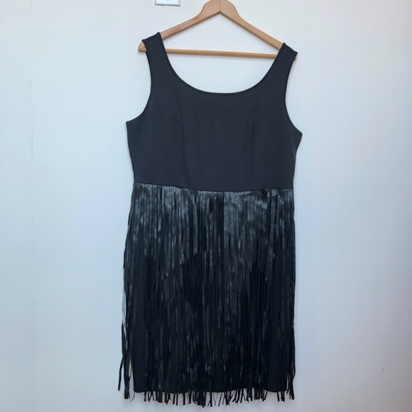 One piece dress !! Stunning and different ! NWT - Picture 2 of 9